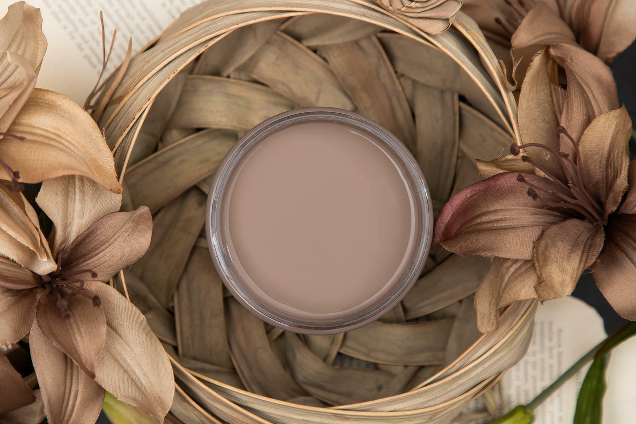 Dixie Belle Mud Puddle Chalk Mineral Paint
