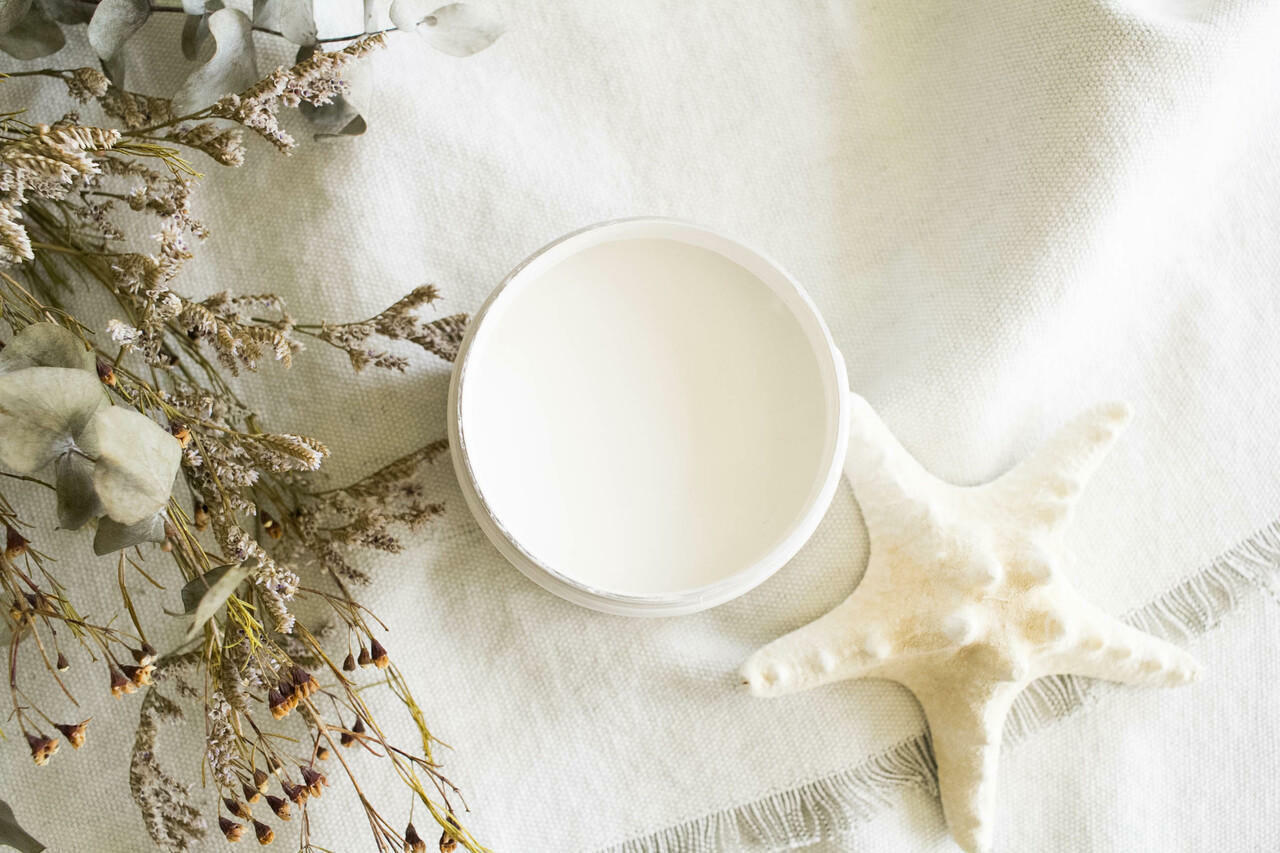 Dixie Belle Salt Water Silk All-In-One Mineral Paint®