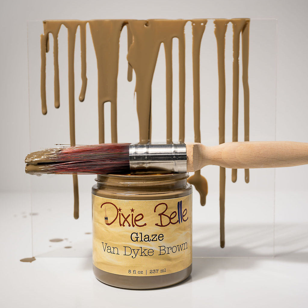 Dixie Belle Van Dyke Brown Glaze