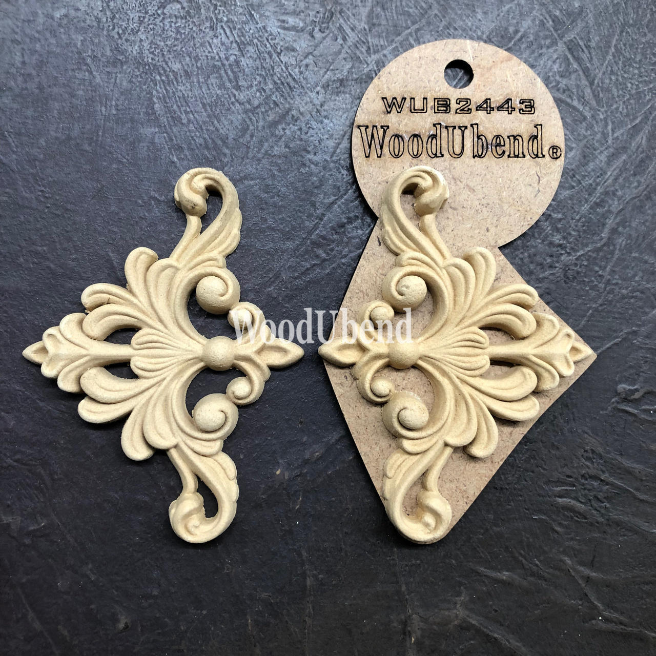 Dixie Belle Fleur-de-lis Applique #2443 (set of 2)