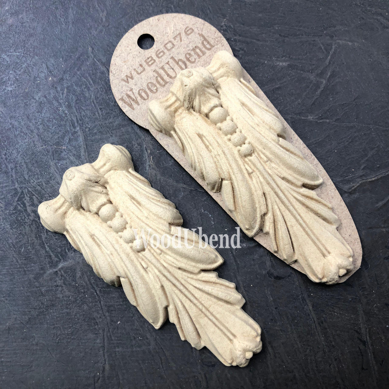 Dixie Belle Applique #6076 (Set of 2)