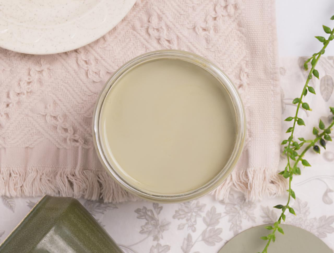 Dixie Belle Highlands Silk All-In-One Mineral Paint®