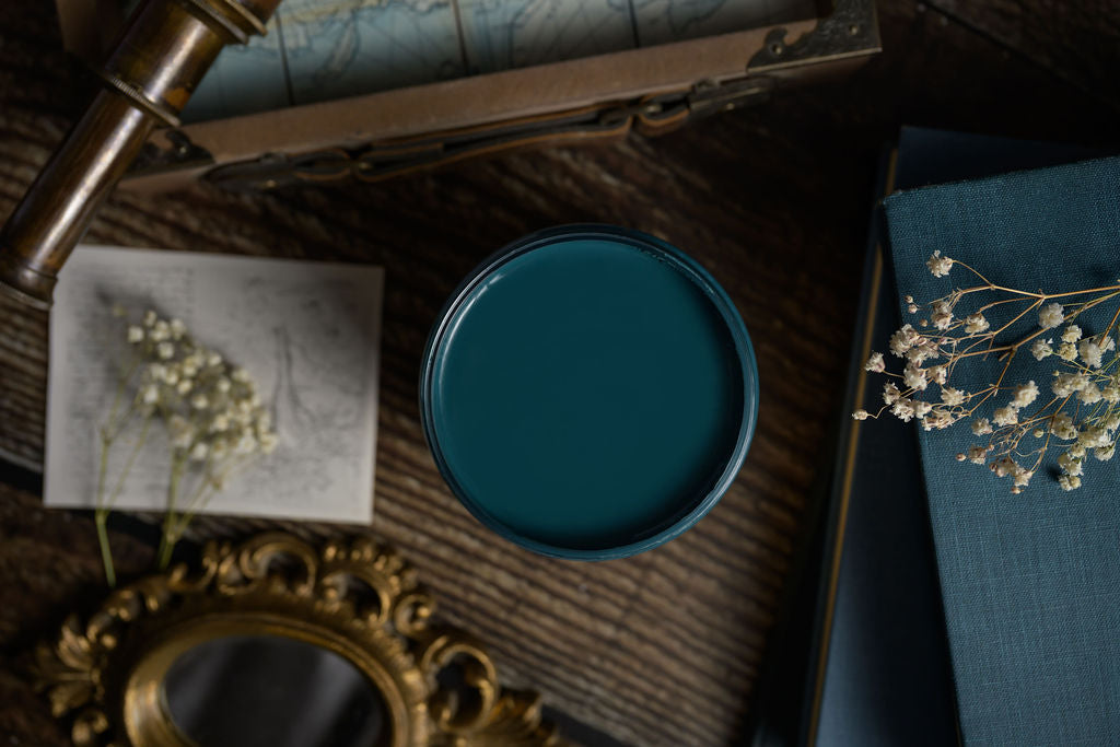 Dixie Belle Heirloom Chalk Mineral Paint