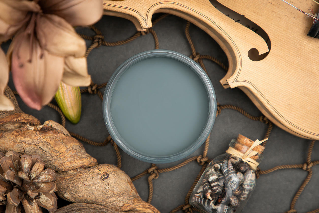 Dixie Belle Stormy Seas Chalk Mineral Paint