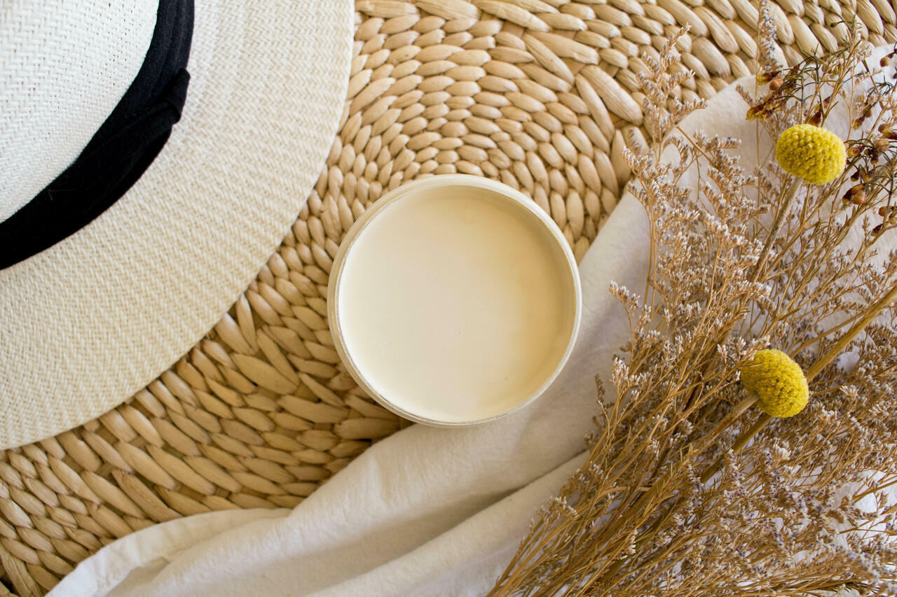 Dixie Belle Sand Castle Silk All-In-One Mineral Paint®
