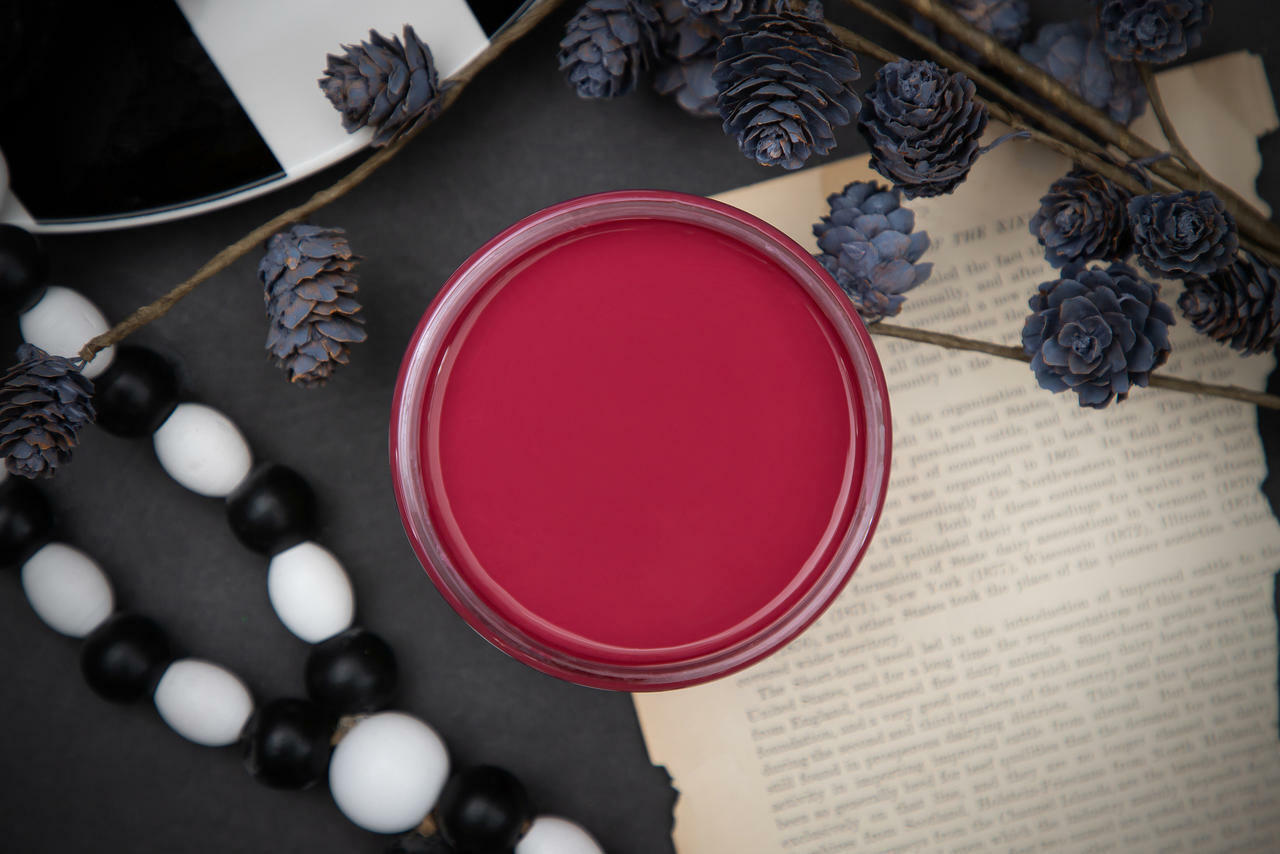 Dixie Belle Plum Crazy Chalk Mineral Paint
