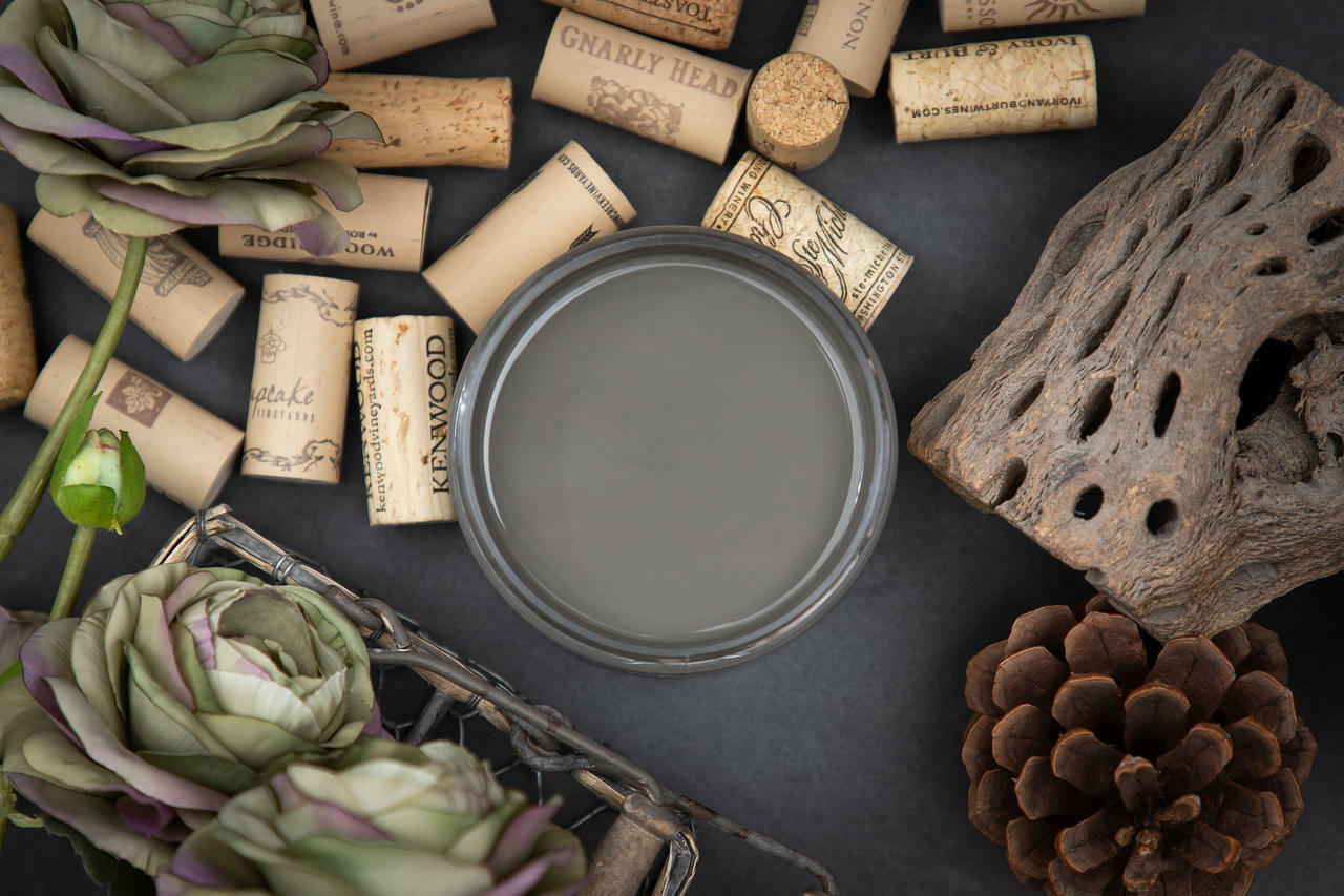 Dixie Belle Gravel Road Chalk Mineral Paint